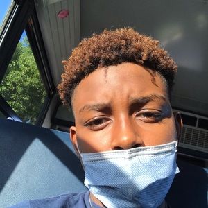 Meet your Posher, Juvyan